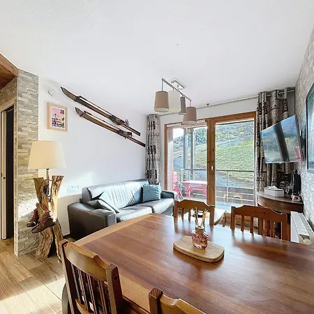 Rénové 6 Pers, Balcon Sud, Accès Piscine - Fr-1-267-327 * Le Corbier