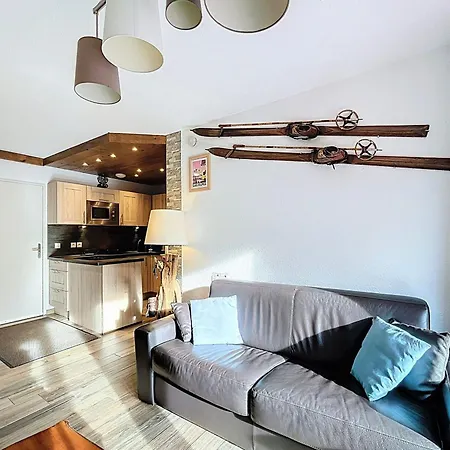 Rénové 6 Pers, Balcon Sud, Accès Piscine - Fr-1-267-327 * Le Corbier